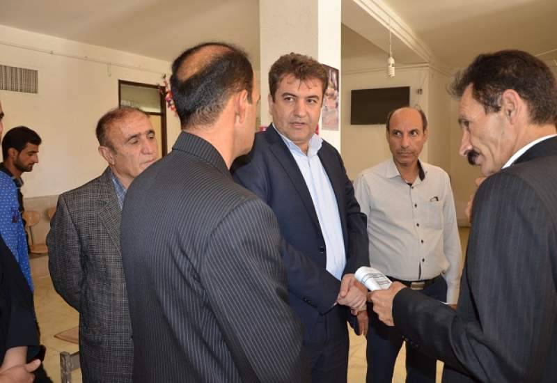 کاروان سلامت در دنا / راه اندازی میز خدمت در سی‌سخت(+عکس)