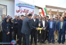 چرا تاجگردون با اصرار کلنگ را به شهردار دوگنبدان داد؟(+تصاویر)  <img src="/images/picture_icon.png" width="11" height="10" border="0" align="top">