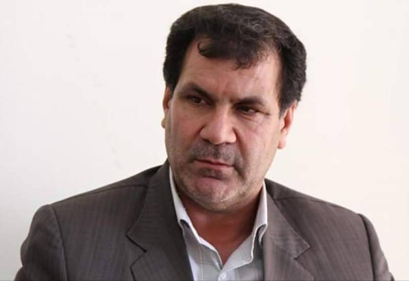 احمدی می‌ماند