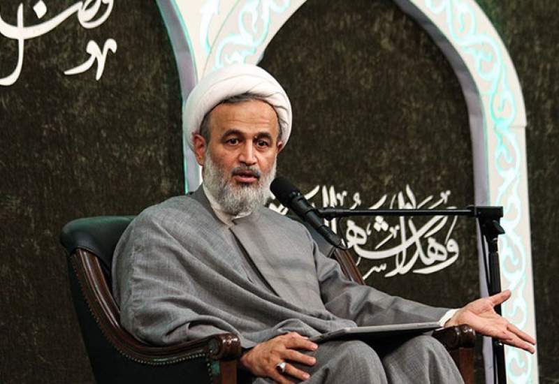 جنجال پناهیان!