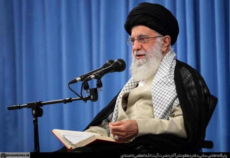 رهبر انقلاب: / مسئولان یک‌صدا معتقدند که با آمریکا در هیچ سطحی مذاکره نخواهد شد / جمهوری اسلامی، جمهوری عزت است/ در هیچ سطحی با آمریکا مذاکره نخواهد شد