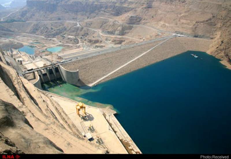 زمین‌های کشاورزی سیل زدگان خوزستان همچنان زیر آب