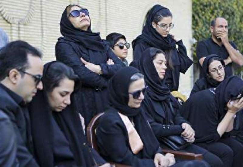 (تصاویر) چند نما از "فلورا سام" در تشییع "مجید اوجی"