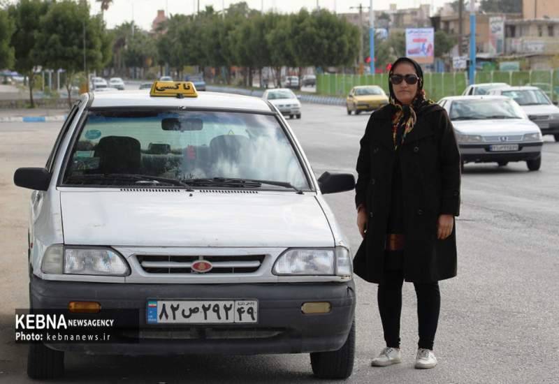 گفت‌وگویی خواندنی با زن تاکسی‌دار گچسارانی: دوست دارم خانم‌ها به زن بودنشان و به توانایی هایشان افتخار کنند