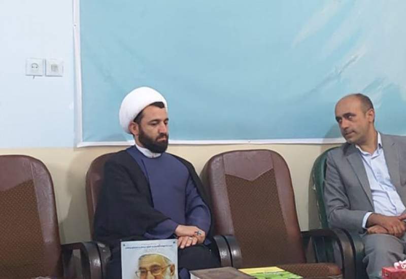 هویت ملت‌ها نباید به فراموشی سپرده شود