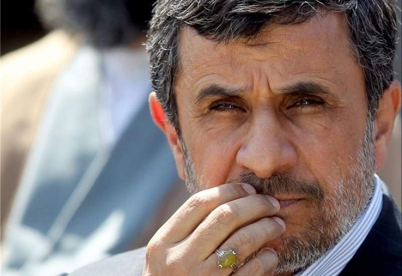 خبر رایزنی احمدی‌نژاد با شورای نگهبان دروغ است / احمدی‌نژاد بدون مطالبه مردم هیچ تصمیمی برای ۱۴۰۰ نمی‌گیرد