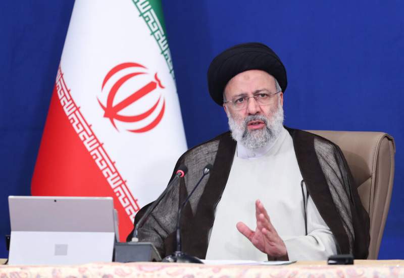 رئیسی: اجازه ندهید افراد صاحب نفوذ محیط زیست را به خطر بیندازند