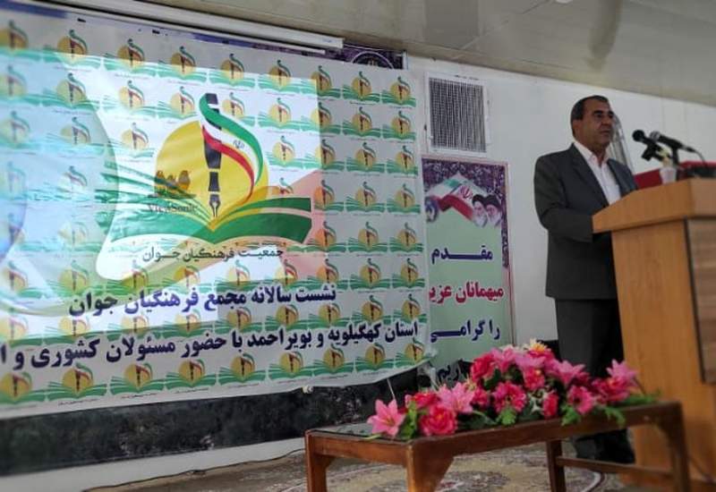 مهم‌ترین رسالت معلم، تربیت و انسان‌سازی است