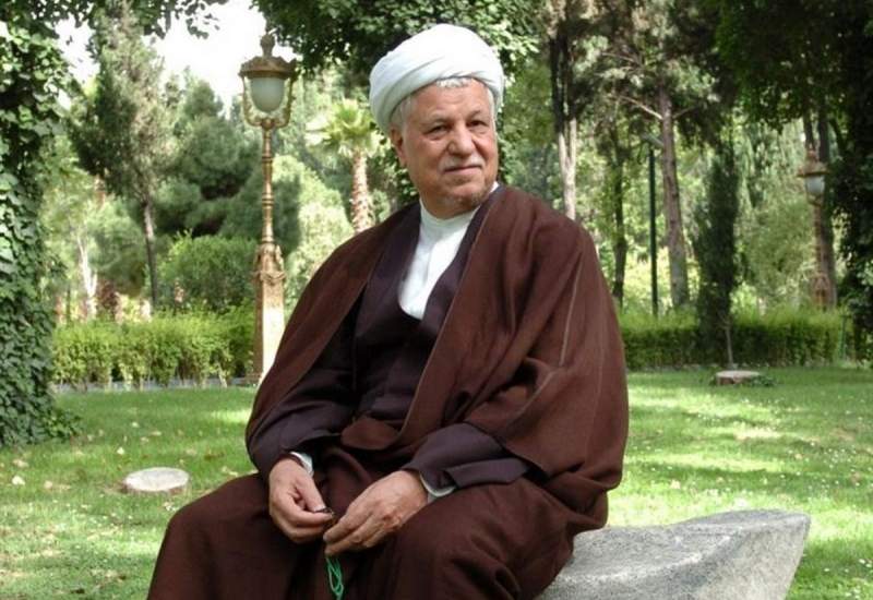 (عکس) هاشمی رفسنجانی در ژاپن با لباسی متفاوت