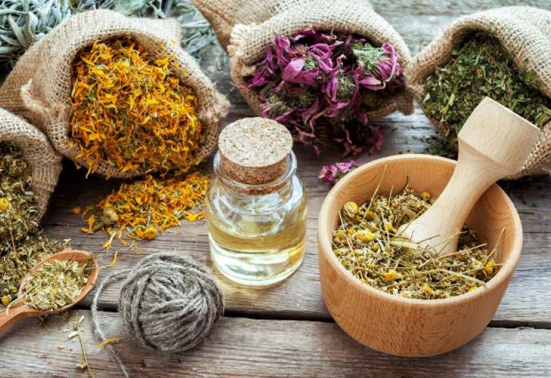 تدابیر خاص طب سنتی برای درمان کرونا