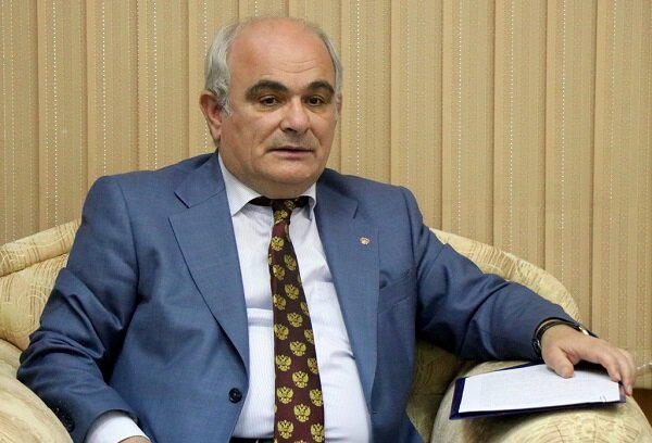 مشهدالشهدای ایران میزبان کارگزاران نظام