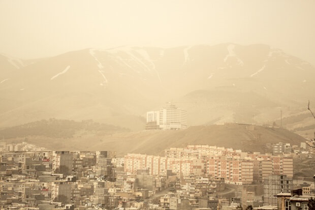 مشکلاتِ درشت «ریزگردها» در سراسر ایران/سرفههای آسمان تمامی ندارد