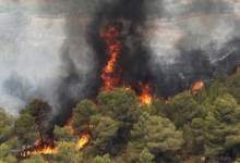 بی‌برنامگی در اداره منابع طبیعی دوباره آتش به کوه‌های گچساران می‌اندازد / مرادی: ممکن است دیگر جنگلی در کهگیلویه و بویراحمد نماند / در چنین وضعیتی مدیران به دنبال دُم یکدیگر بودند  / نارکی: پس از جرقه آتش، نهادها پای کار می‌آیند