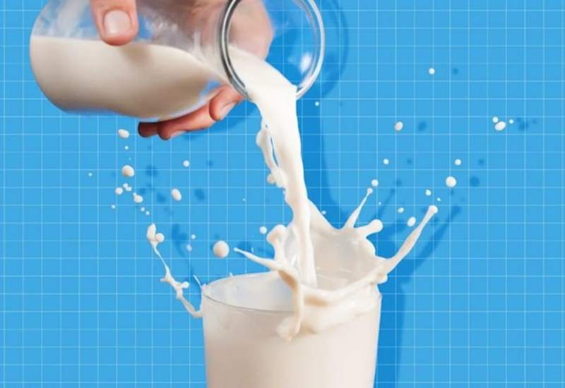 اگر هر روز شیر بنوشید چه اتفاقی برای بدن شما رخ می‌دهد؟