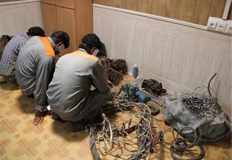 دستگیری سارقان کابل برق با ۲۲ فقره سرقت در گچساران