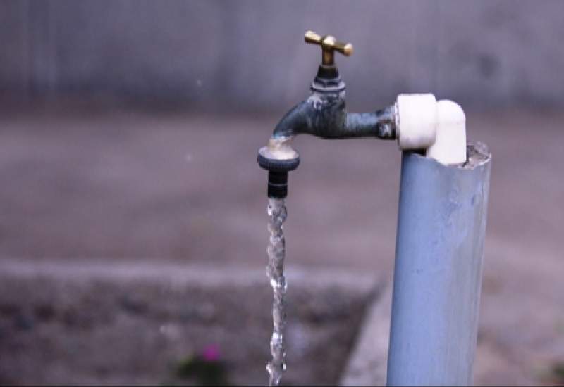 فرماندار بویراحمد دستور قطع انشعابات غیرمجاز آب را صادر کرد