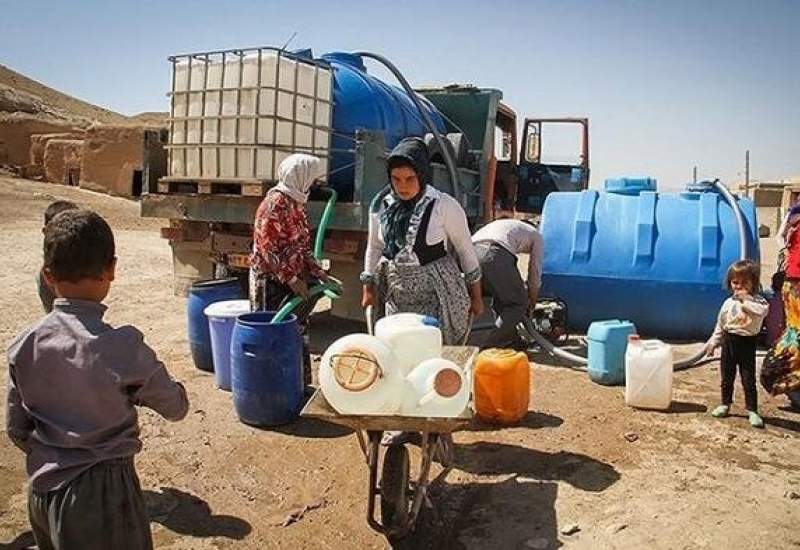 استاندار کهگیلویه و بویراحمد: اختصاص 250 میلیاردتومان به امور عشایر از متمم سفر رئیس جمهور / مدیرکل امورعشایر: ناوگان آبرسانی سیار عشایر استان فرسوده است