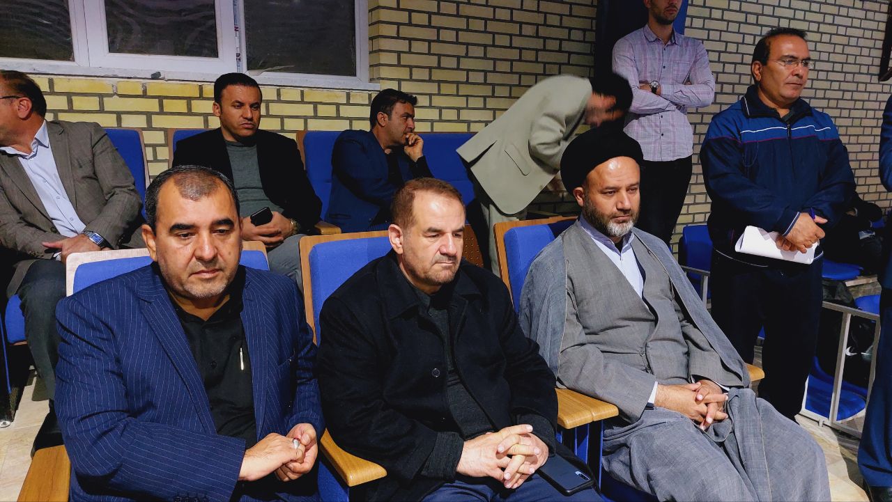 آغاز مسابقات فوتسال کارکنان استانداری و فرمانداریهای کهگیلویه و بویراحمد