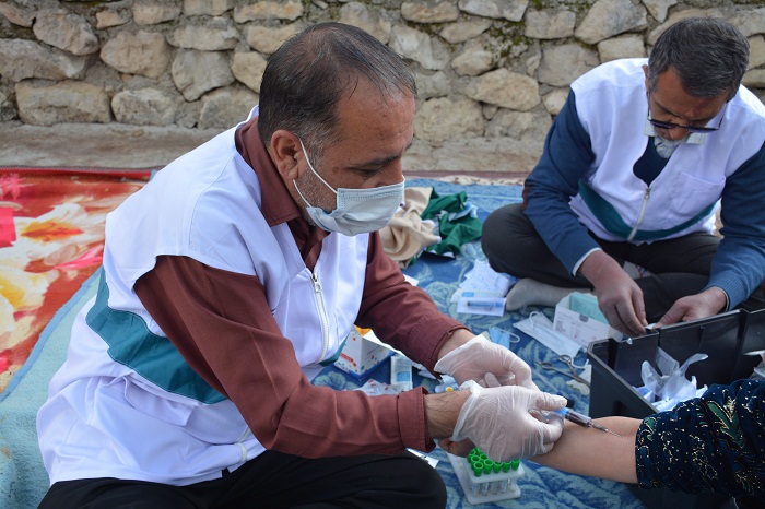 طرح لبخند مهربانی روستاهای «طاوه بادام» و «باگوشی» شهرستان بویراحمد