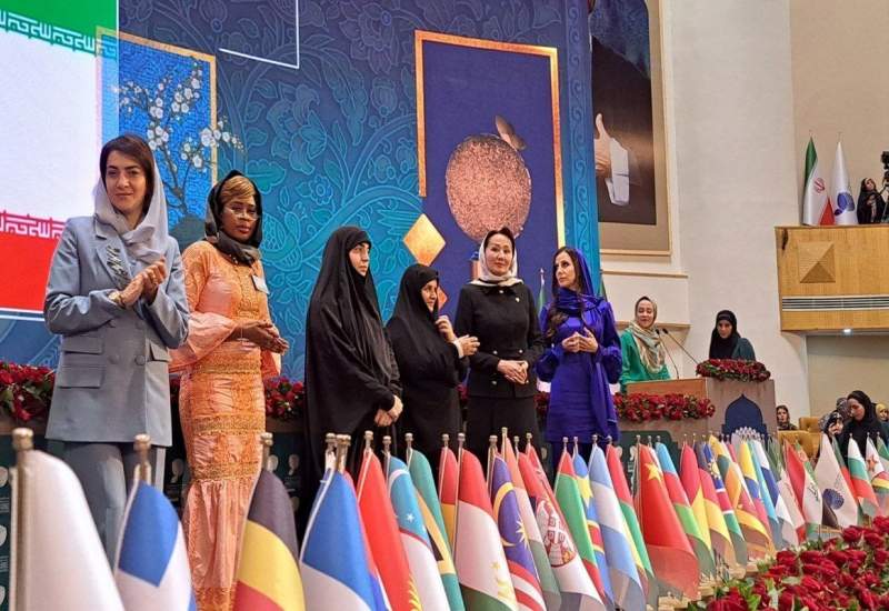 جایزه یک میلیاردی برای همسرِ مدیرعامل همراه اول