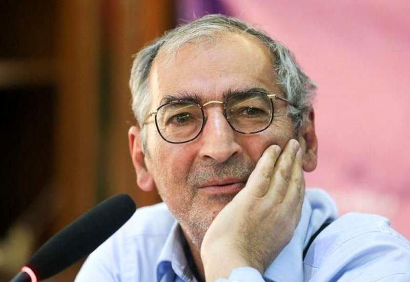 صادق زیباکلام: دیگر کسی برای مجلس تره هم خرد نمی‌کند