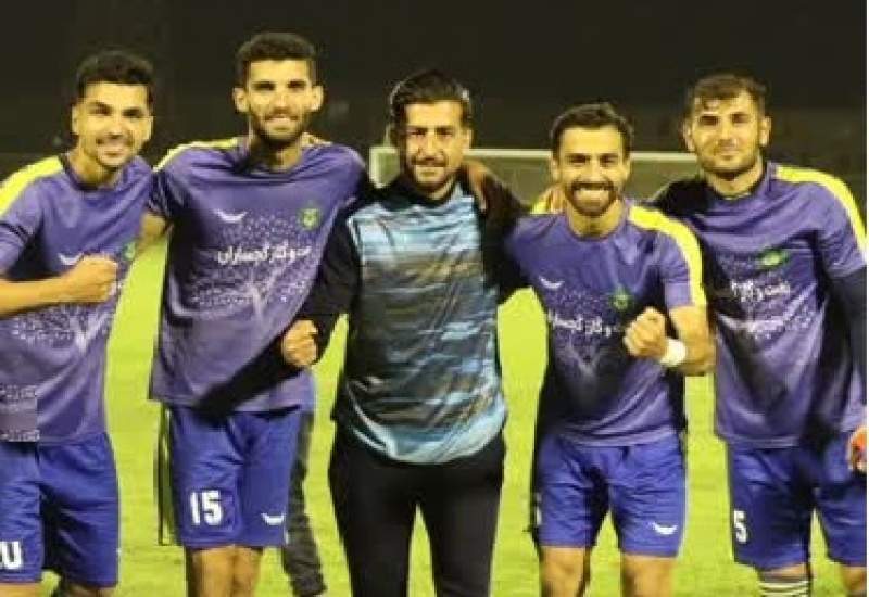 تیم فوتبال نفت و گاز گچساران یک گام مانده تا صعود