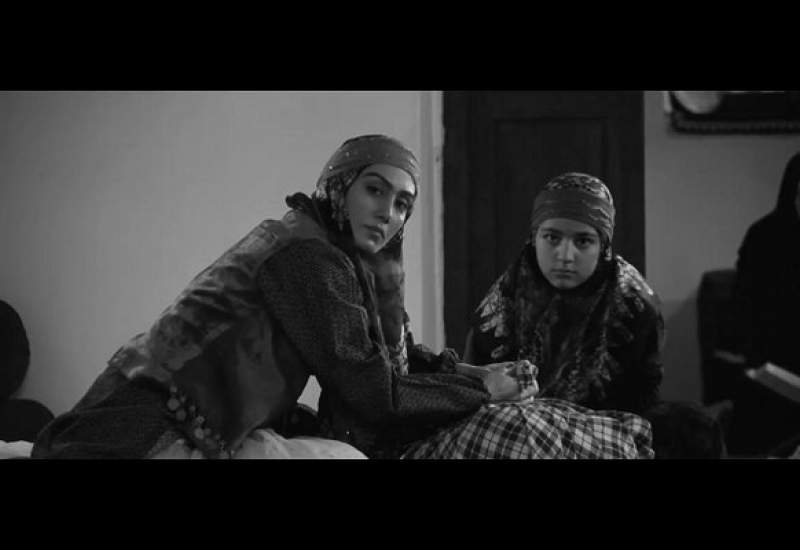 عکس‌های دیده نشده از فیلمی که ۱۳ سال است رنگ پرده را ندیده