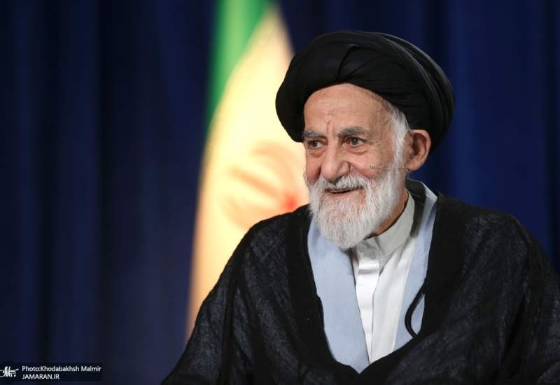 متن کامل صحبت‌های متفاوت آیت الله شبیری زنجانی پیرامون خلخالی، منتظریان و انتخابات