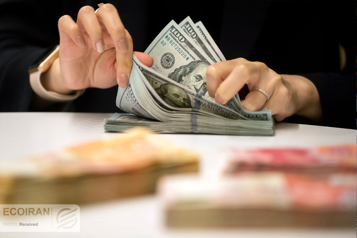 افزایش قیمت دلار در مرکز مبادله ارزی+ جدول / مرز جان سخت دلار / یک بام و دو هوا در بازار سکه