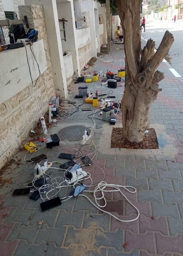 امیدوارم حداقل یک قبر داشته باشم، زیرا خانه ای ندارم! امیدوارم حداقل یک قبر داشته باشم، زیرا خانه ای ندارم!