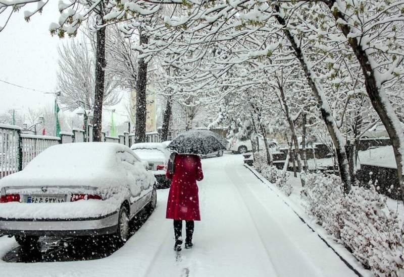 ایران هفته آینده یخ می‌زند /  سامانه بارشی فردا وارد ایران می‌شود  <img src="/images/video_icon.png" width="11" height="10" border="0" align="top">