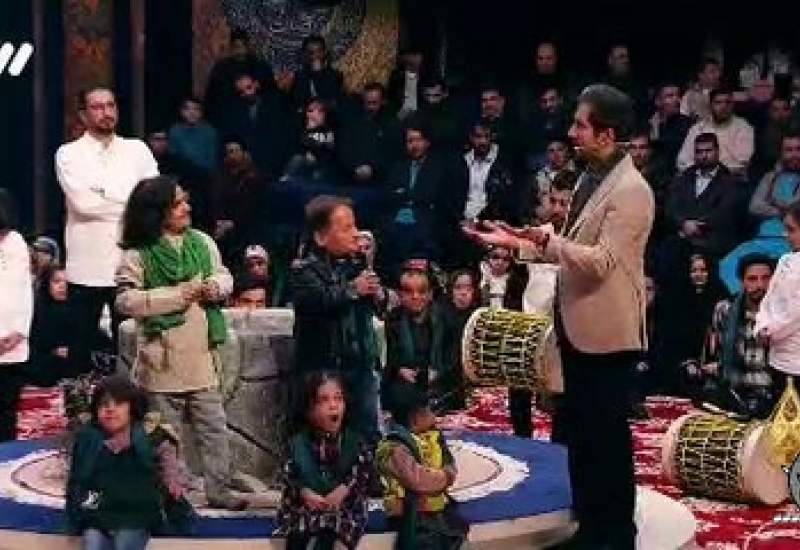 فیلم| بزرگترین گردهمایی کوتاه‌قامتان ایران  <img src="/images/video_icon.png" width="11" height="10" border="0" align="top">