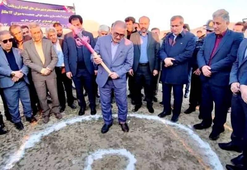 افتتاح و کلنگ‌زنی ۳۱ پروژه عمرانی و اقتصادی در گچساران  <img src="/images/picture_icon.png" width="11" height="10" border="0" align="top">