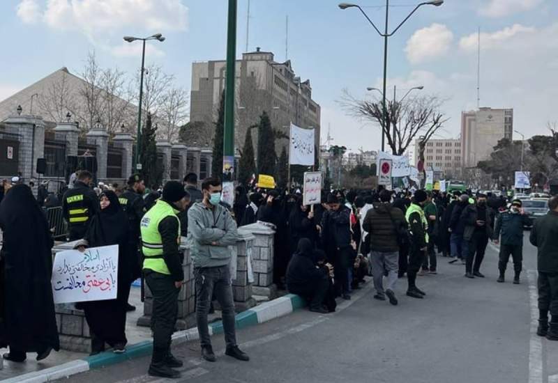 فرماندار تهران در واکنش به فراخوان تجمع در مقابل مجلس: هرگونه فراخوان تجمع یا تحصن قبل از اخذ مجوز، غیرقانونی است