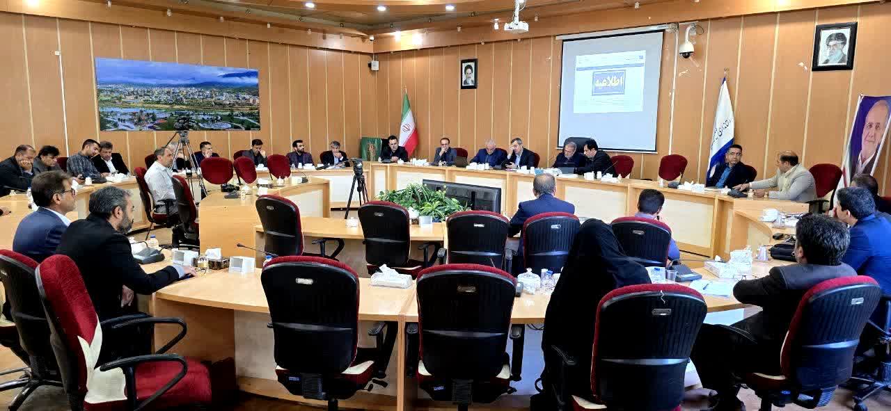 استاندار کهگیلویه و بویراحمد: ۱۳۴۲ میلیارد تومان برای رفع تنش آبی ۲۰۳ روستا اختصاص یافت / سد آبریز در ردیف بودجه ۱۴۰۴؛ امید تازه برای اشتغال و توسعه کهگیلویه