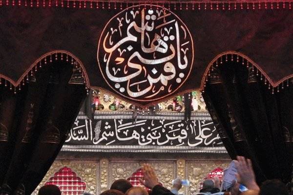 در تاسوعای سال ۶۱ هجری چه گذشت؟/ اشعاری که حضرت عباس(ع) به عنوان رجز خواند/ چگونگی شهادت علمدار کربلا + شعر و صوت