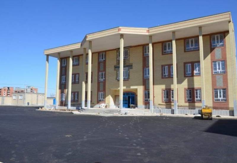 پیشرفت 86 درصدی مدرسه ۱۲ فروردین دوگنبدان