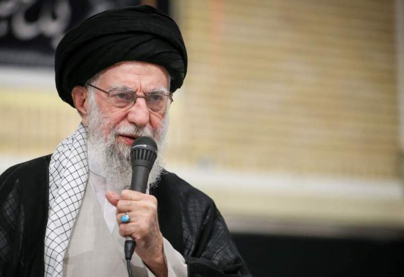 رهبر انقلاب:  جمهوری اسلامی استحکام بی‌نظیر پایه‌های نظام و کشور را به دنیا نشان داد/ دشمنی اصلی استکبار و آمریکا با دین، دانش و اتحاد مردم زیر پرچم اسلام و قرآن است / به کوری دشمن خواهیم توانست ایران را به اوج ترقی و افتخار برسانیم + فیلم و تصاویر