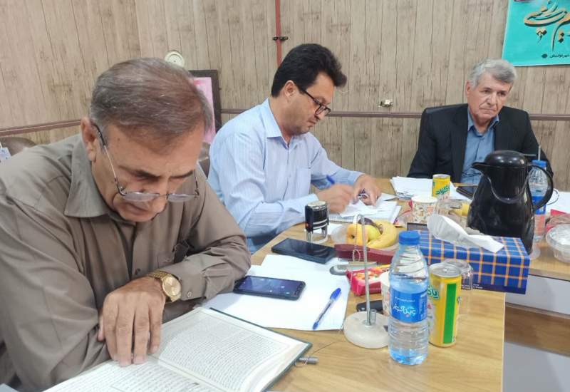 برگزاری انتخاب هیئت رئیسه شورای شهر دوگنبدان در سال پنجم/ کیانوش بلوطی رئیس شد/ واکنش مرادی به حواشی شهردار دوگنبدان: در یک ویس به استاندار هشدارهای لازم را درخصوص مشکلات شهرداری داده بودم + فیلم