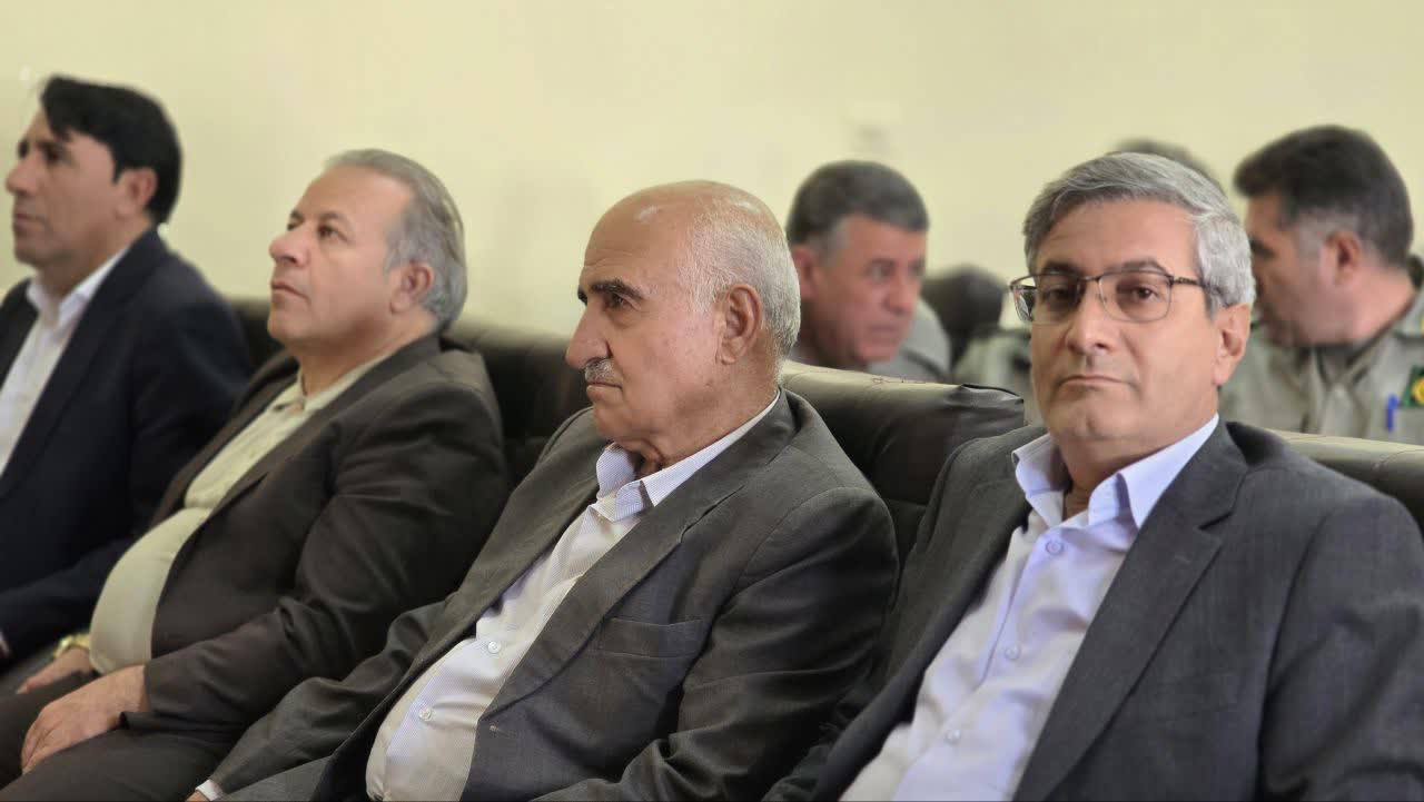 یدالله رحمانی، استاندار کهگیلویه و بویراحمد در حضور معاون رئیسجمهور: اگر توان انجام رفع کمبودها را نداریم، کنار برویم، مردم نباید هزینه نجابت خود را بپردازند