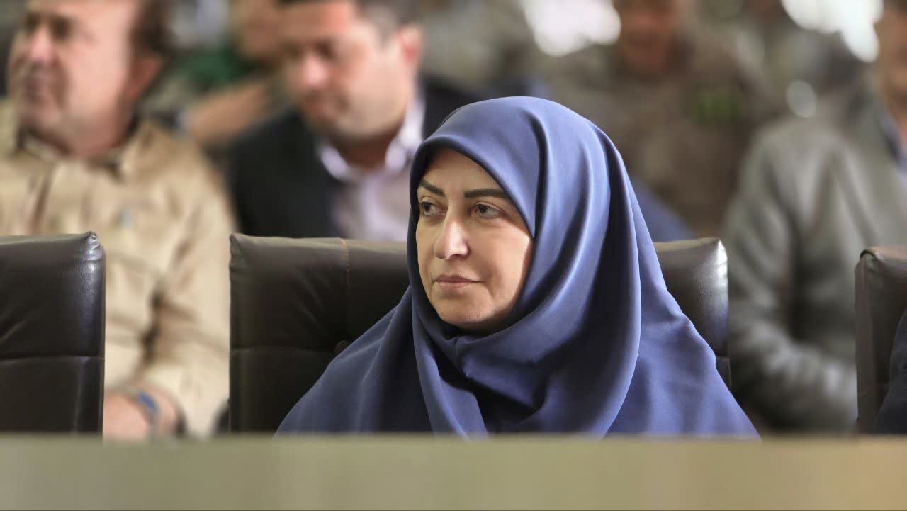 یدالله رحمانی، استاندار کهگیلویه و بویراحمد در حضور معاون رئیسجمهور: اگر توان انجام رفع کمبودها را نداریم، کنار برویم، مردم نباید هزینه نجابت خود را بپردازند