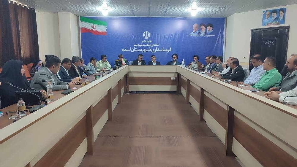 فرماندار لنده: روند توزیع آرد در سطح شهر اشکالاتی دارد و باید اصلاح شود / ورود دستگاه‌های نظارتی ضروری است