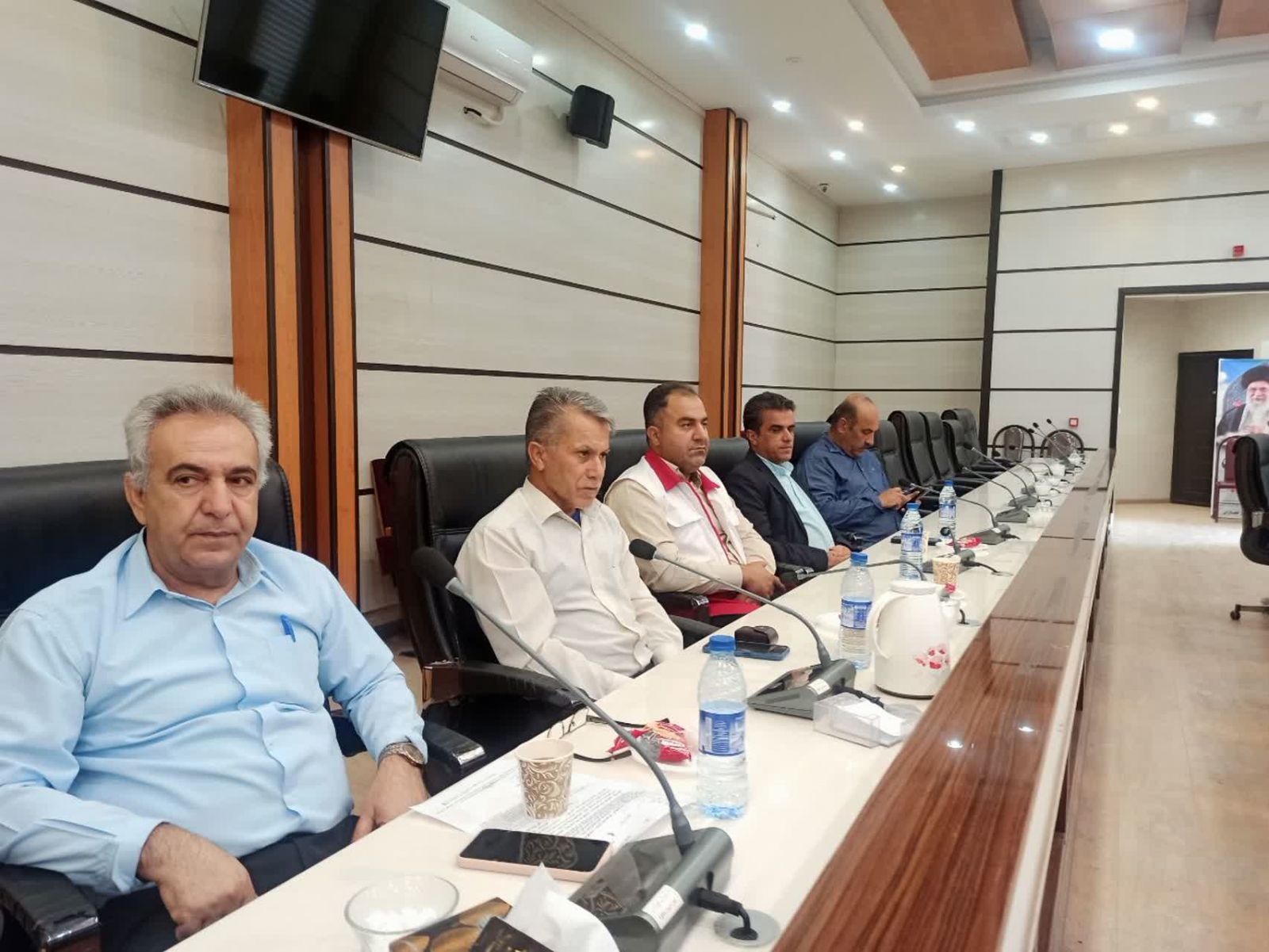 نشست شورای سلامت و امنیت غذایی شهرستان گچساران بدون حضور فرماندار 
