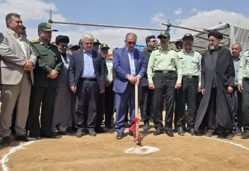 آیین کلنگ‌زنی ۵۰۰ واحد مسکونی طرح شهید سلیمانی در یاسوج