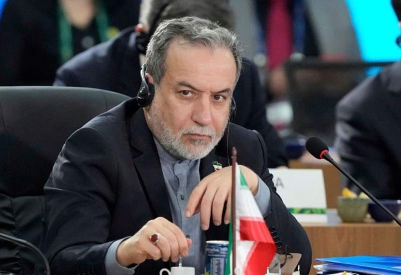 عراقچی درباره تهدید به بستن تنگه هرمز: این اظهارات از سوی مقامات جمهوری اسلامی گفته نشده، بلکه درخواست خبرنگاران یا افراد عادی است که هیچ مسئولیتی ندارند
