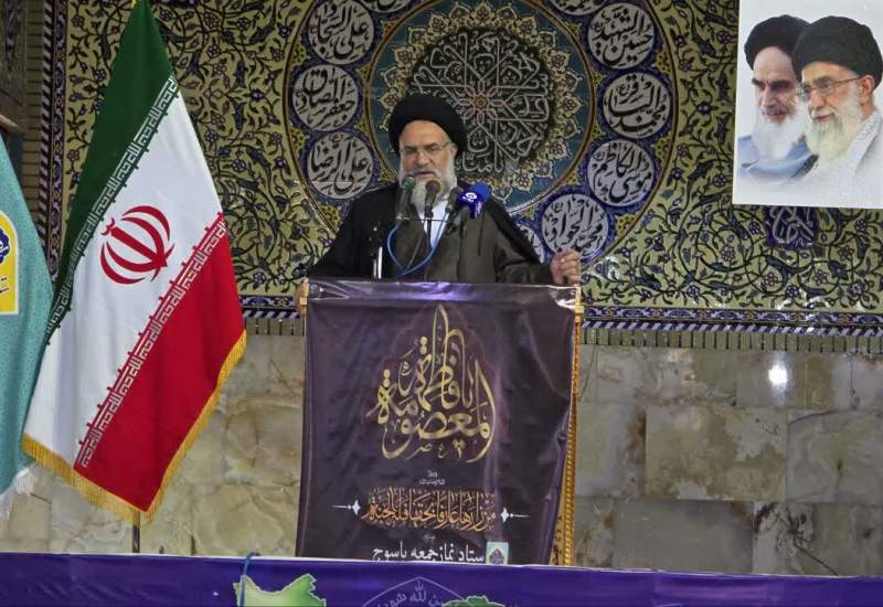 امام جمعه یاسوج: برخی افراد بدون وجدان و ایمان، به سلامت و امنیت غذایی جامعه توجهی ندارند /کم‌فرزندی یا بی‌فرزندی، خطری بزرگ برای آینده کشور است