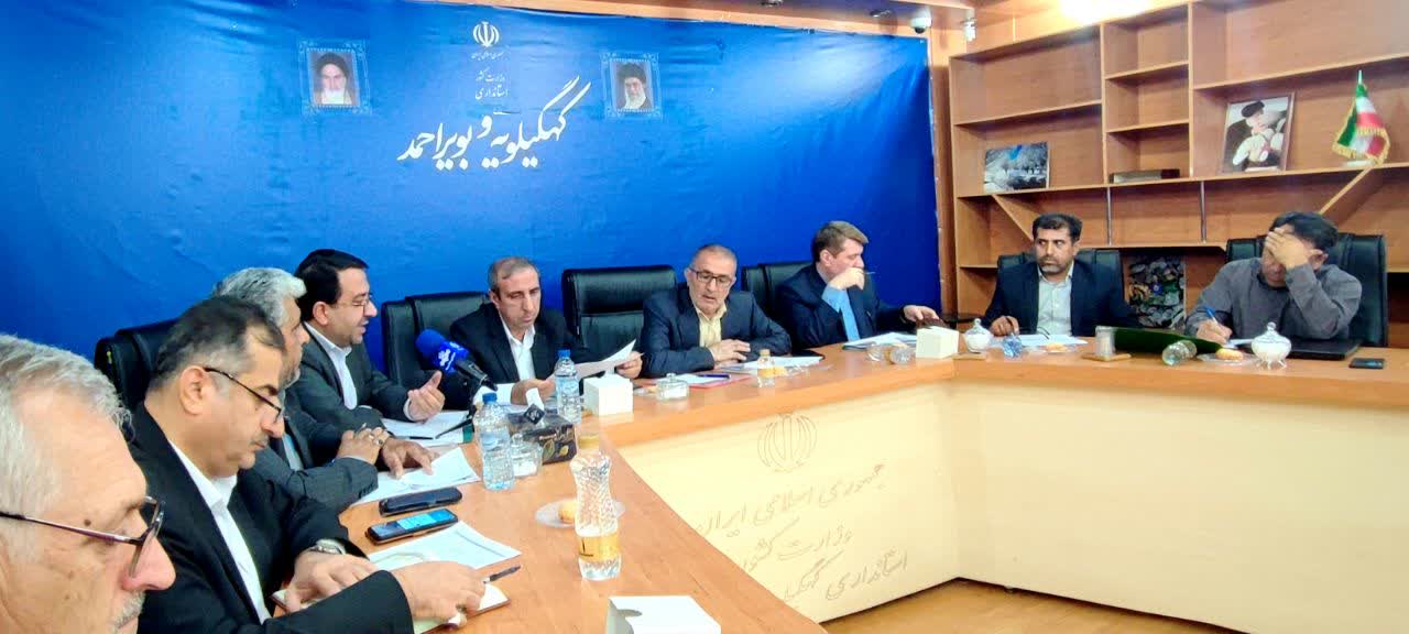 هشدار استاندار کهگیلویه و بویراحمد: تحقق درآمدهای مالیاتی کافی نیست؛ هدفگذاری ۶ هزار میلیاردی تا پایان سال