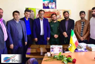 بازدید مدیرکل آموزش‌وپرورش از بسیج دانش‌آموزی سپاه فتح؛ تأکید بر تقویت مهارت‌های اجتماعی و کاهش آسیب‌های دانش‌آموزی  