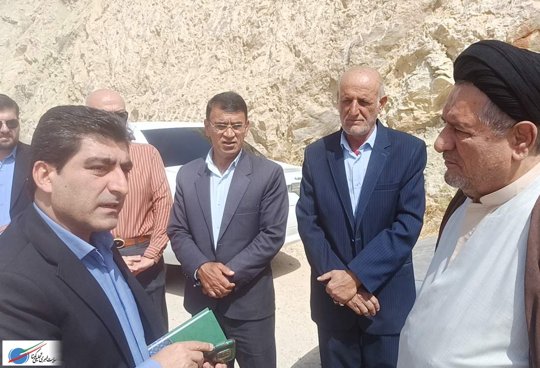 هشدار تند نماینده مجلس و فرماندار لنده به متولیان راه، آسفالت لنده تراب بدون دیوار حفاظتی خیانت به بیت المال است، تاکید نماینده مجلس بر نشست اضطراری در محل پروژه، رضایت فرماندار و نماینده از دانشگاه علوم پزشکی، آغاز فاز سوم بیمارستان لنده، فرماندار لنده از نوسازی مدارس به شدت گله مندم، چیزی از حق مردم بیشتر نخواستیم  