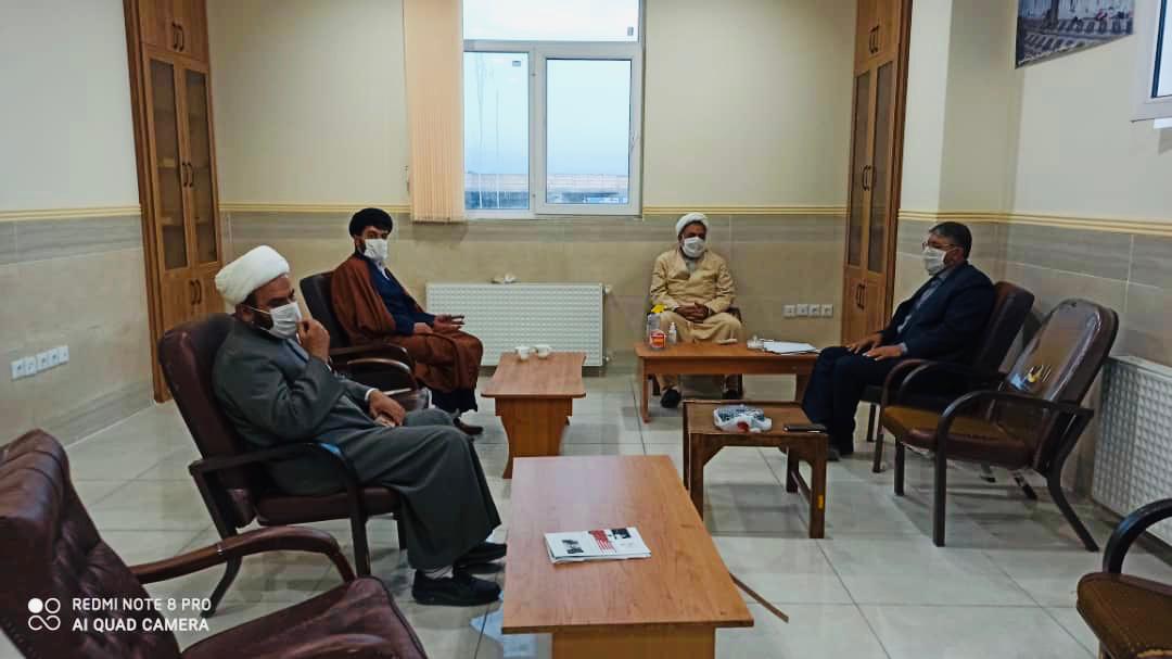 https://www.kebnanews.ir/images/docs/files/000423/nf00423717-2.jpg